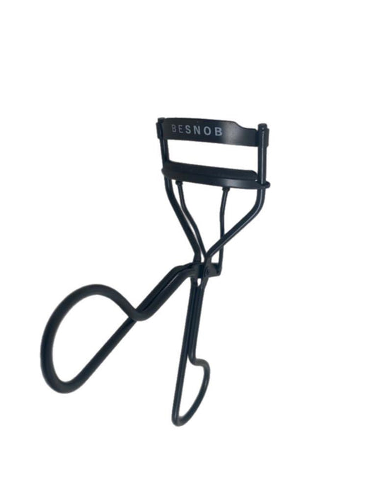 EYELASH CURLER